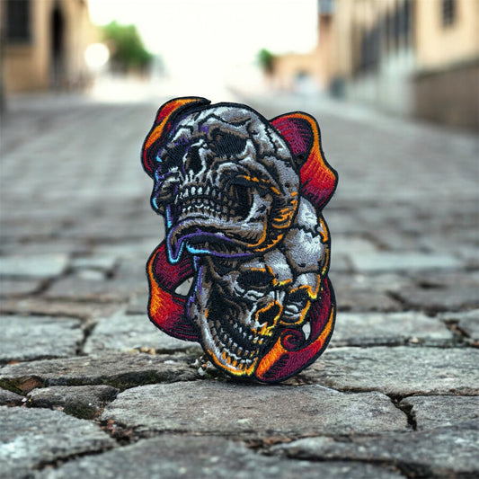 Skull v25 - Grim Curtain